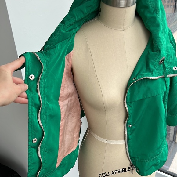 ZARA Basic waist length rain jacket, Sz L - Picture 5 of 10